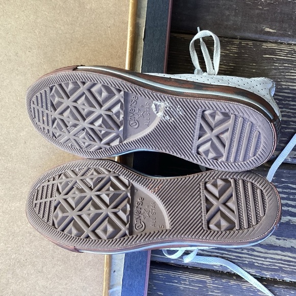 Converse white and brown casual high top dots and faux wood souls, size 5 - Picture 9 of 9